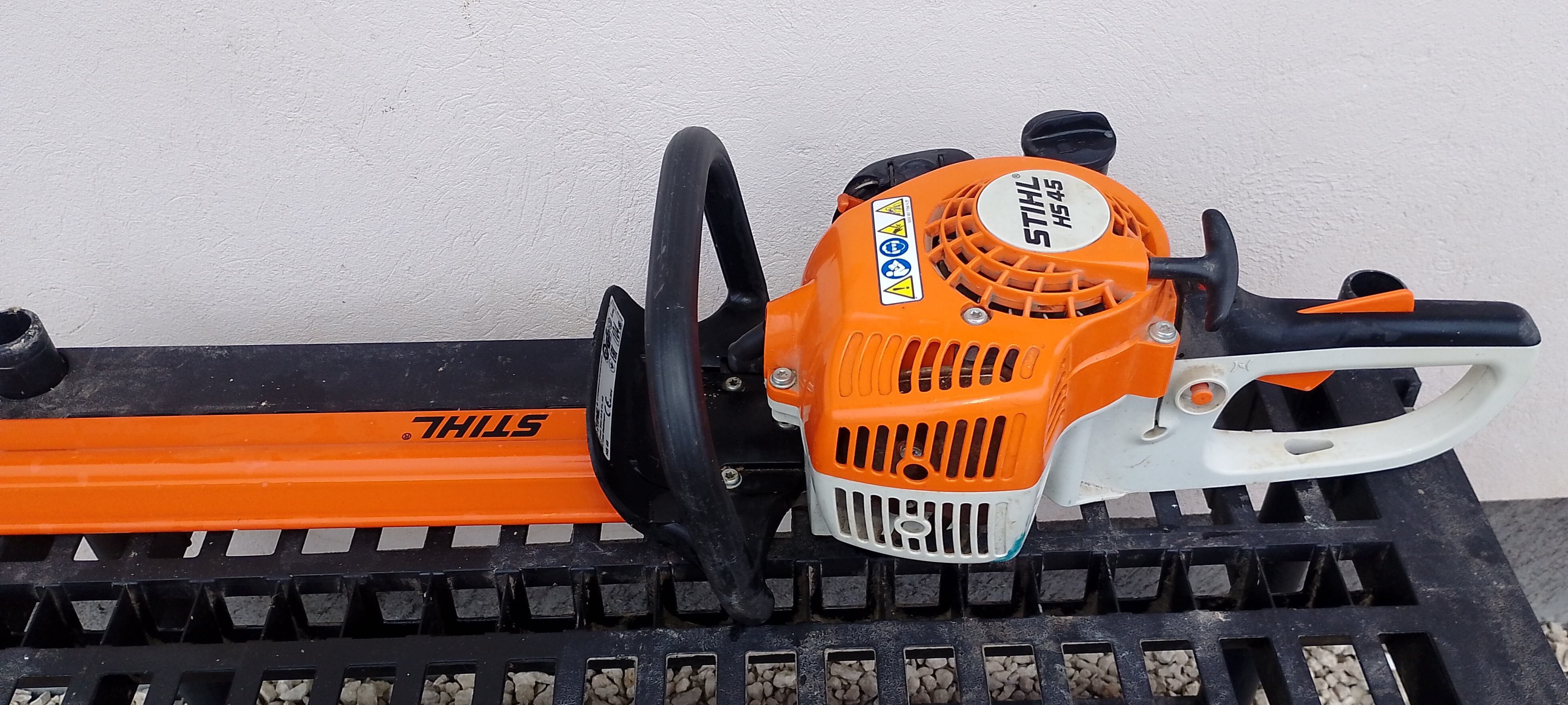 Trimmer gard viu Stihl HS45 Soldănești