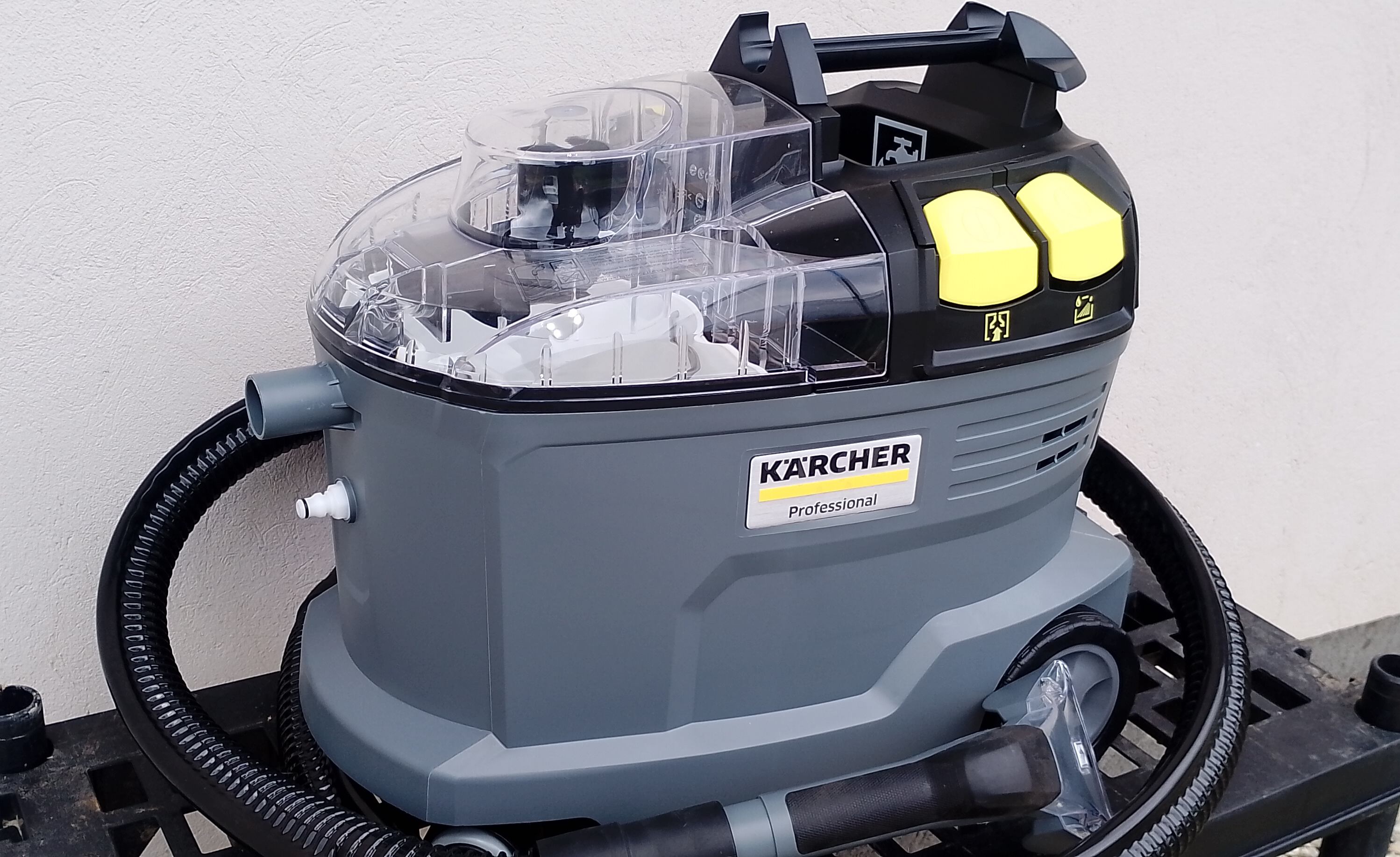 Aspirator injectie extractie Karcher Puzzi Soldănești